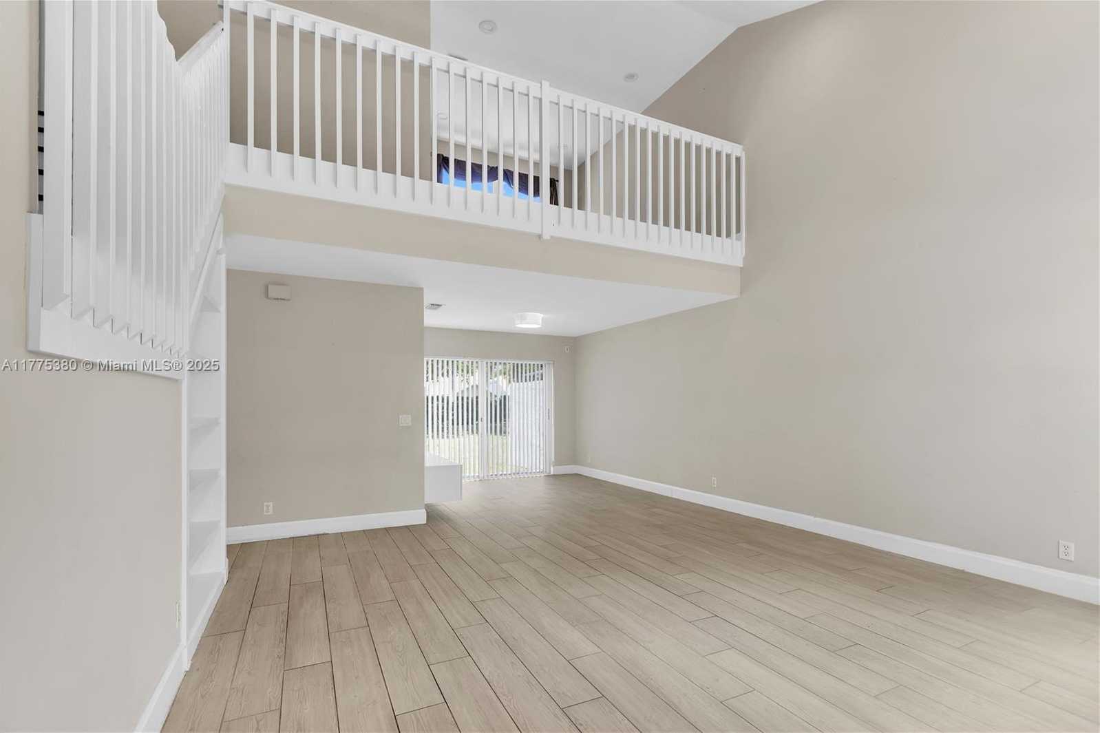 Small Image of 10766 CRESCENDO CIR, Boca Raton Number 14