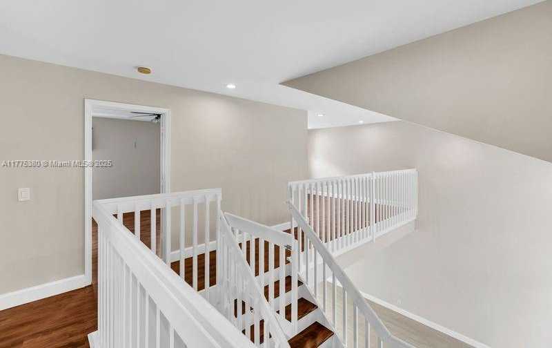 Small Image of 10766 CRESCENDO CIR, Boca Raton Number 22