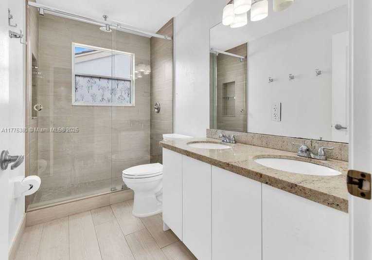 Small Image of 10766 CRESCENDO CIR, Boca Raton Number 34