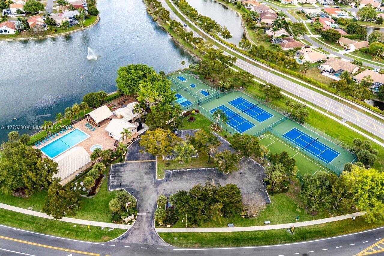 Small Image of 10766 CRESCENDO CIR, Boca Raton Number 41