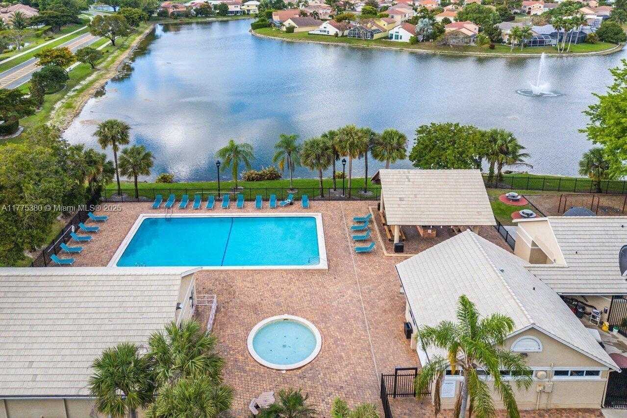 Small Image of 10766 CRESCENDO CIR, Boca Raton Number 47