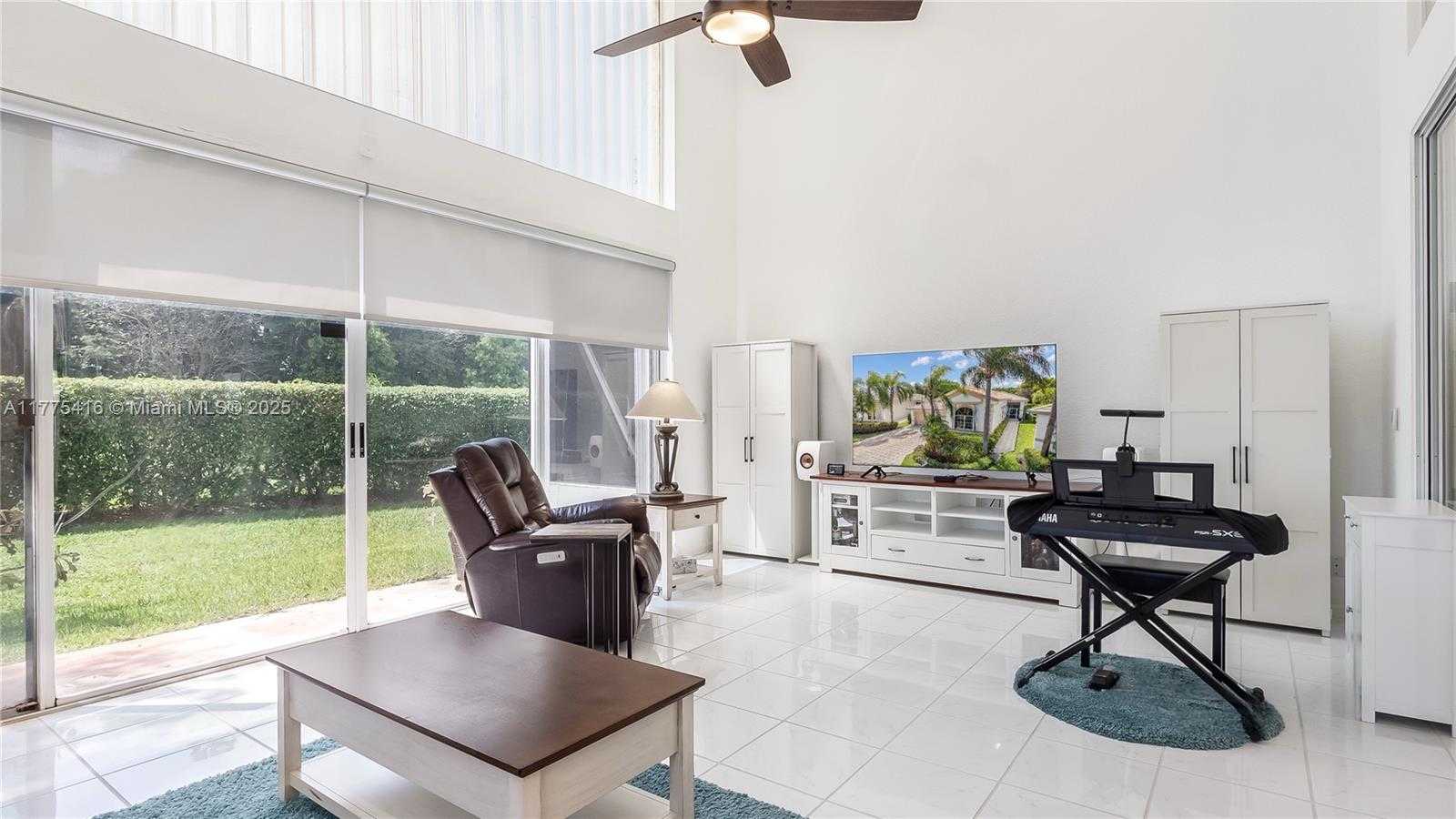 Small Image of 11893 FOUNTAINSIDE CIR, Boynton Beach Number 13