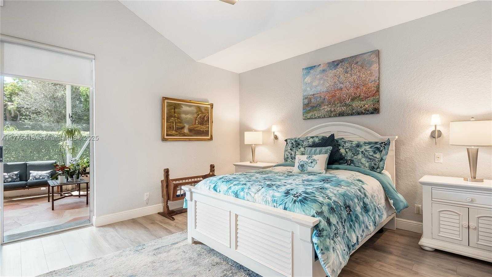 Small Image of 11893 FOUNTAINSIDE CIR, Boynton Beach Number 15