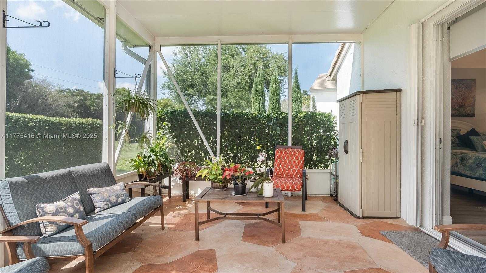 Small Image of 11893 FOUNTAINSIDE CIR, Boynton Beach Number 23