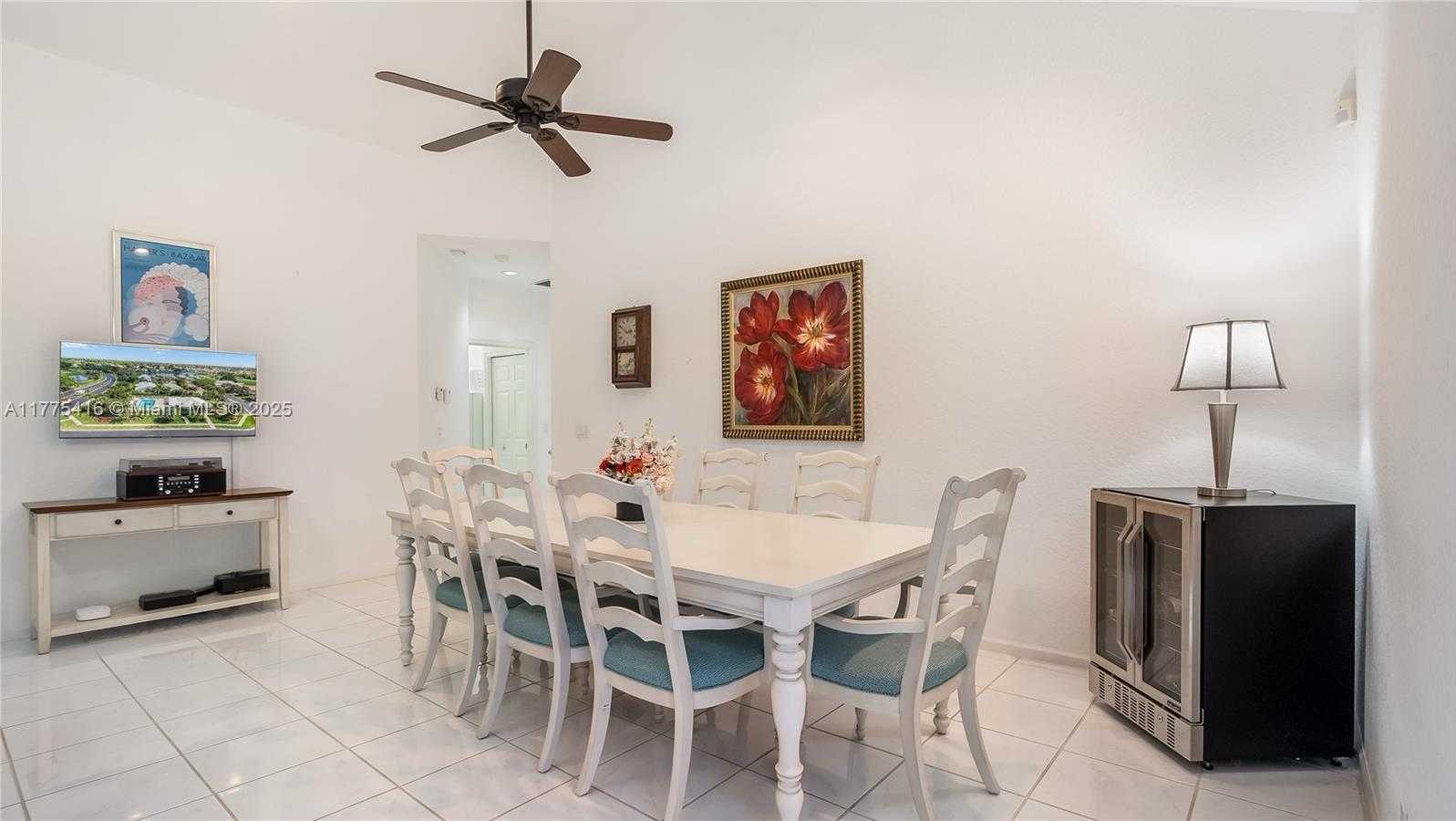 Small Image of 11893 FOUNTAINSIDE CIR, Boynton Beach Number 28
