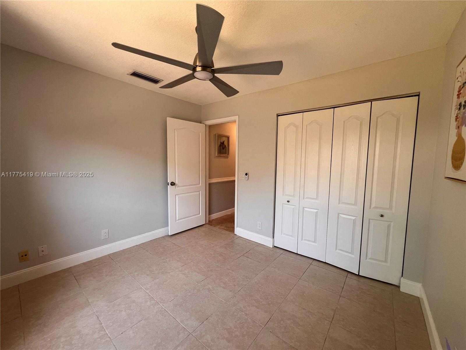 Small Image of 10789 BARQUE CT, Boca Raton Number 15