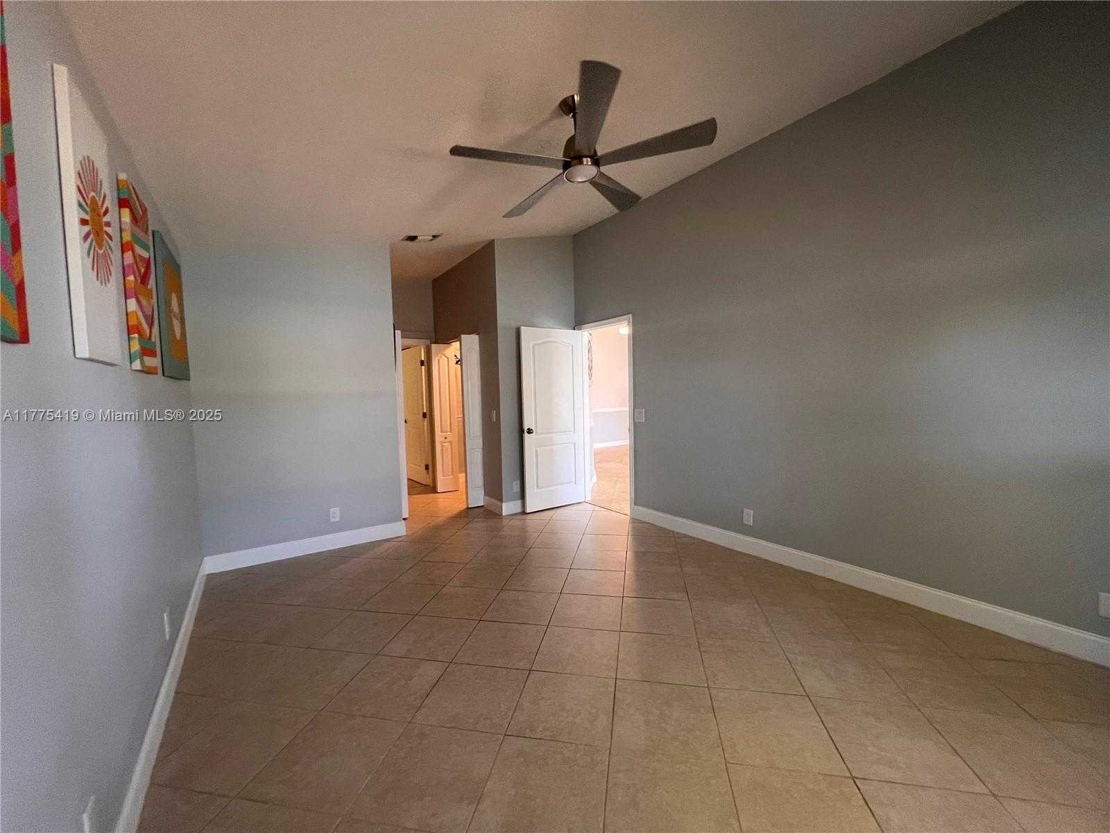 Small Image of 10789 BARQUE CT, Boca Raton Number 27