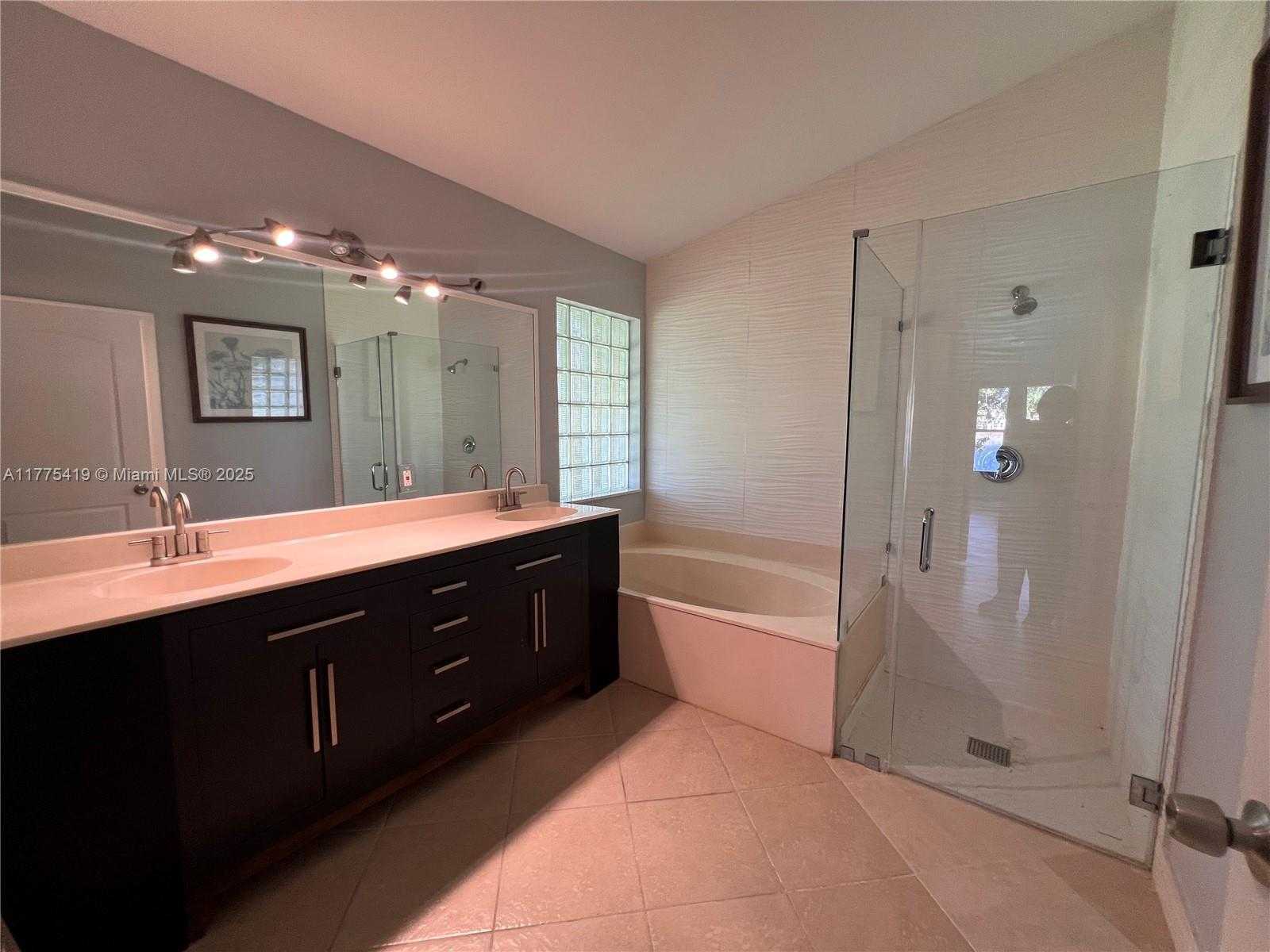 Small Image of 10789 BARQUE CT, Boca Raton Number 30