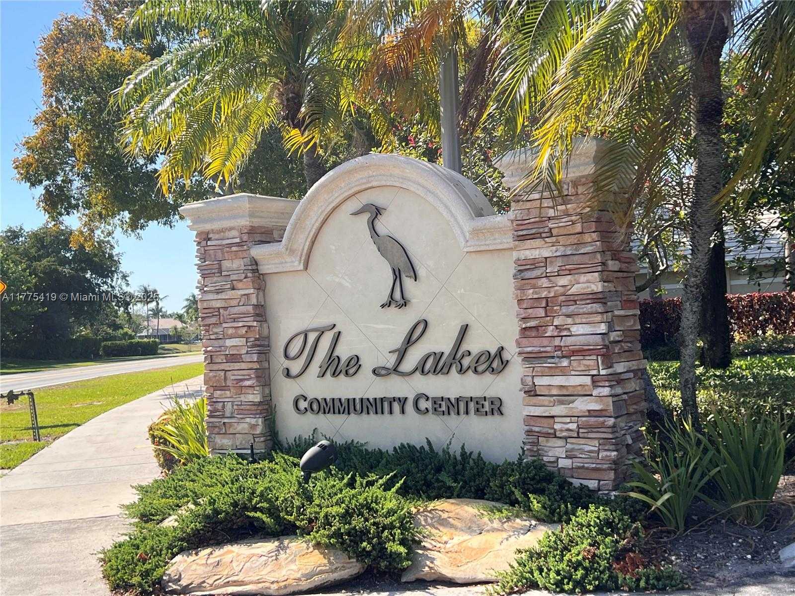 Small Image of 10789 BARQUE CT, Boca Raton Number 37