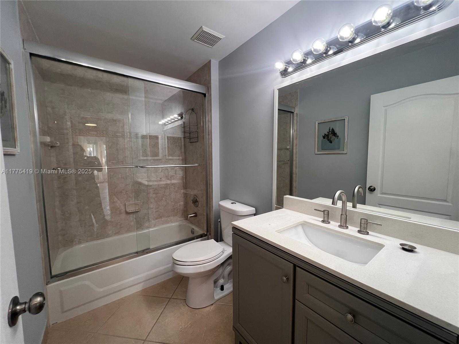 Small Image of 10789 BARQUE CT, Boca Raton Number 7