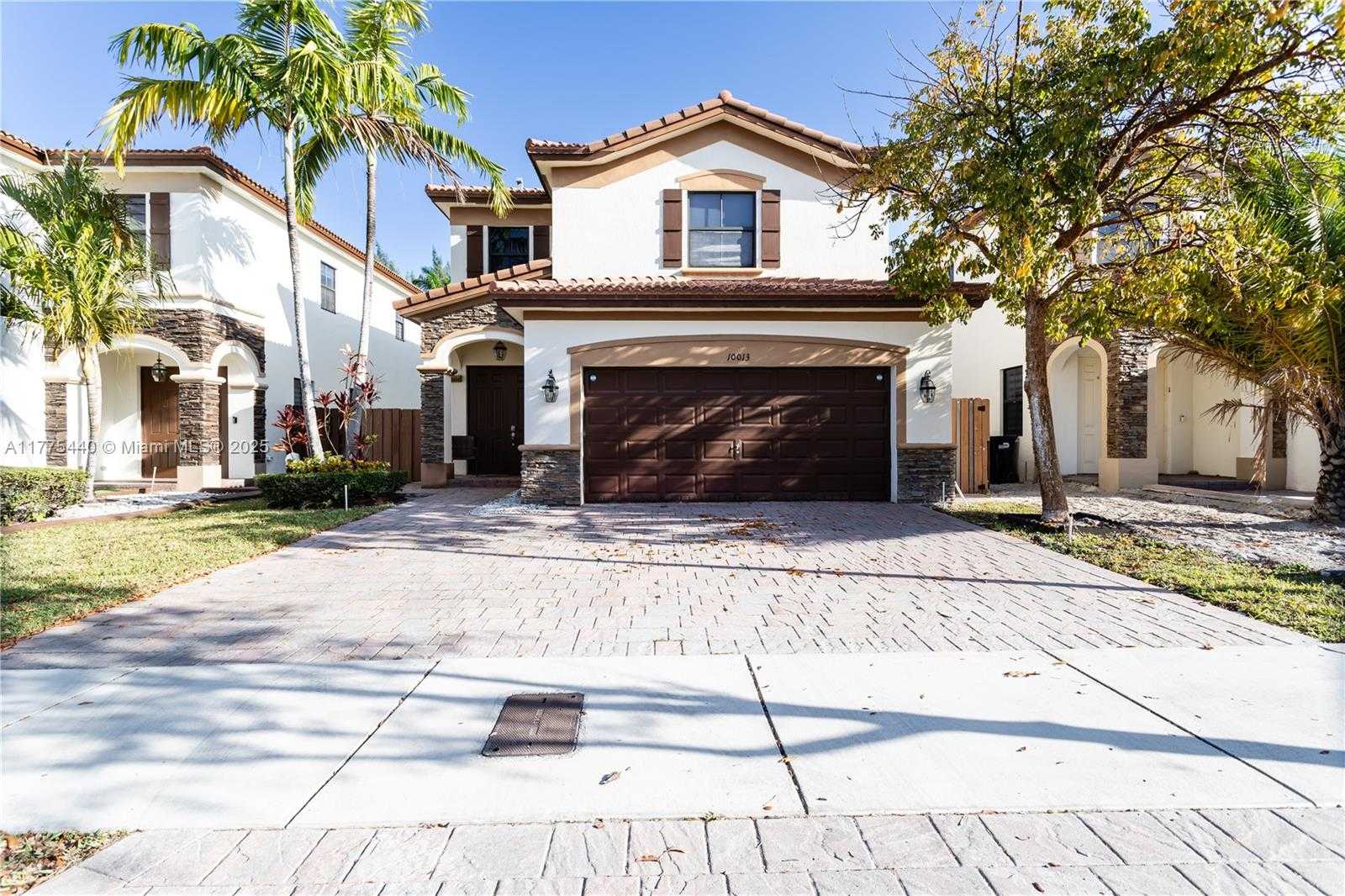 Small Image of 10013 NORTH WEST 89TH TER, Doral Number 3