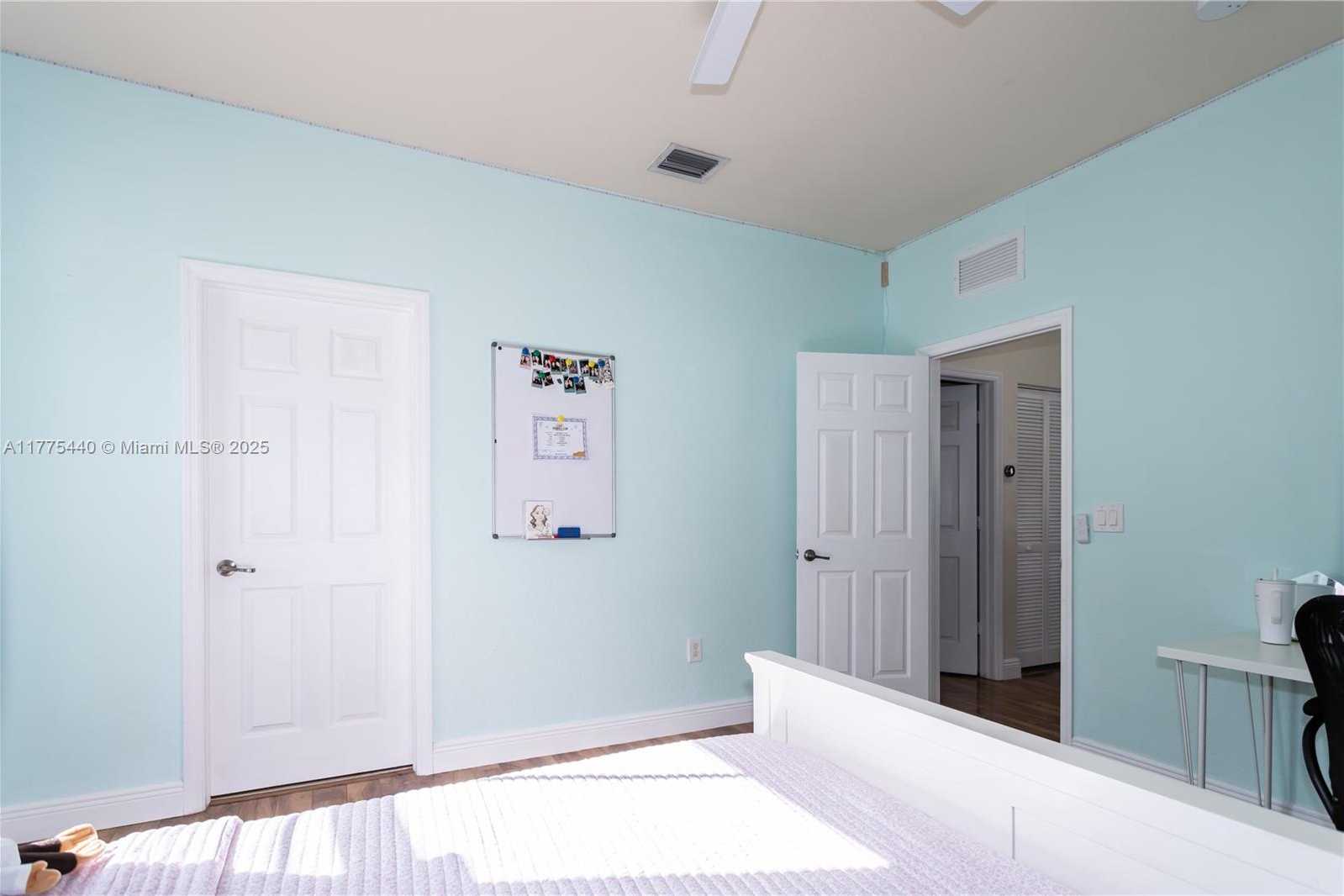 Small Image of 10013 NORTH WEST 89TH TER, Doral Number 37