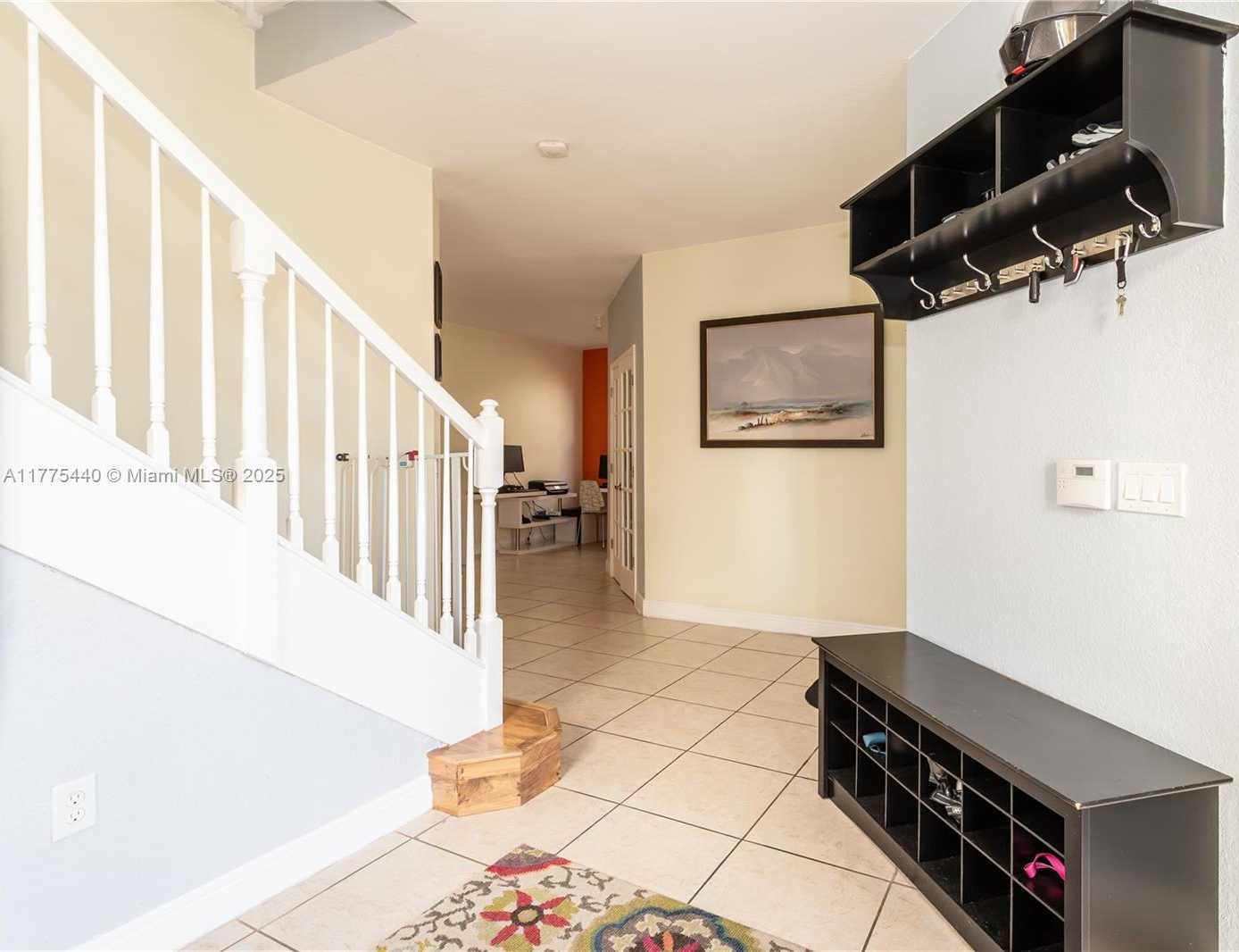 Small Image of 10013 NORTH WEST 89TH TER, Doral Number 5