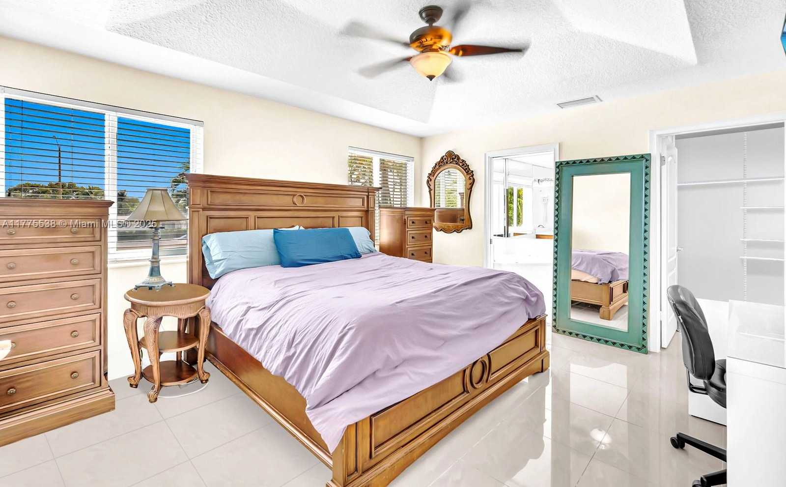 Small Image of 11210 ROCKINGHORSE RD, Cooper City Number 13