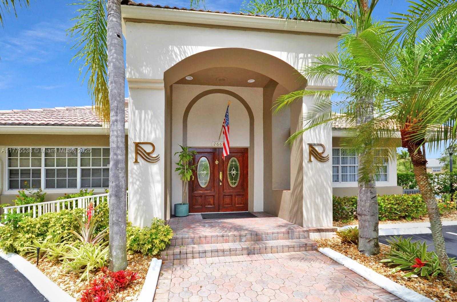 Small Image of 11210 ROCKINGHORSE RD, Cooper City Number 34