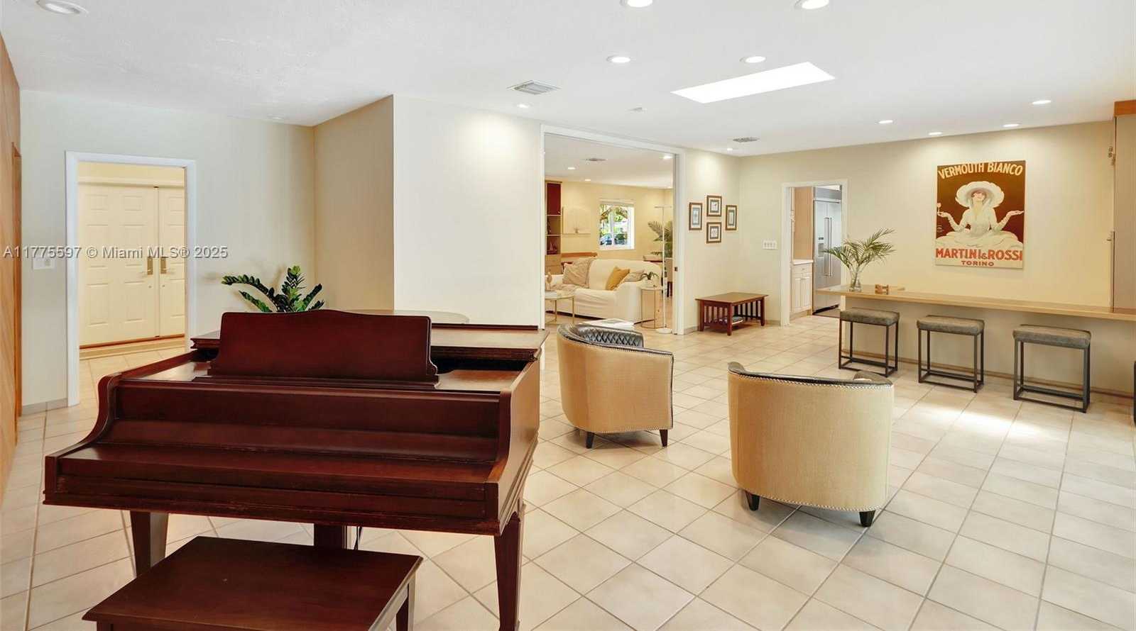 Small Image of 15023 SOUTH WEST 74TH PL, Palmetto Bay Number 10