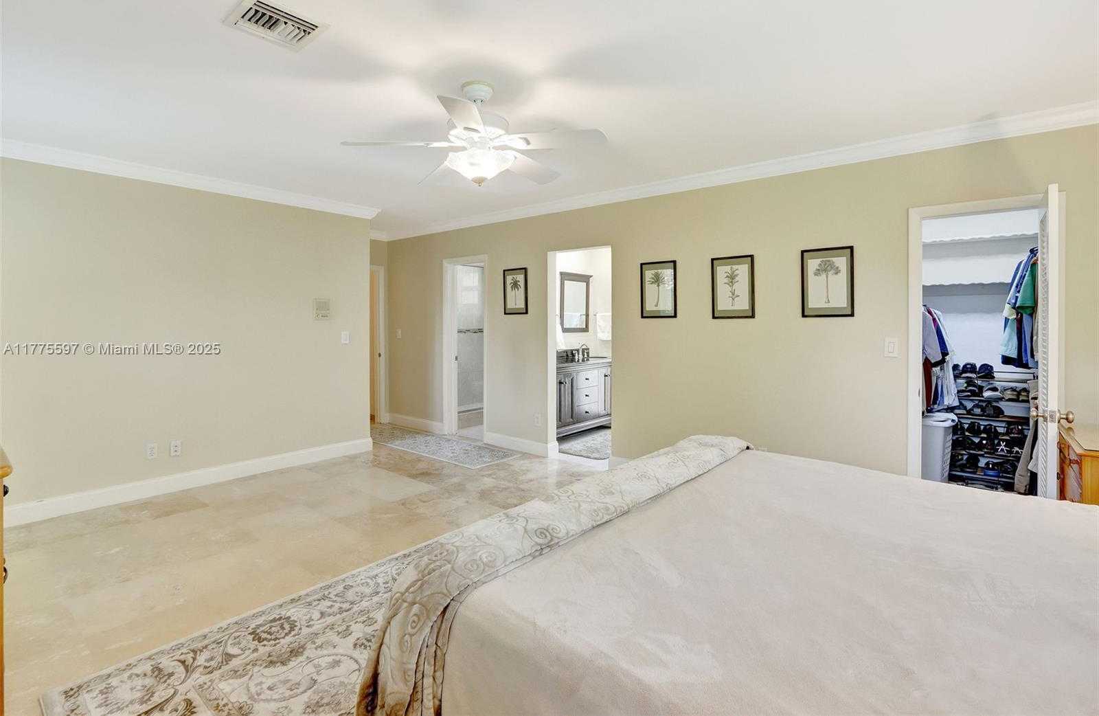 Small Image of 15023 SOUTH WEST 74TH PL, Palmetto Bay Number 28