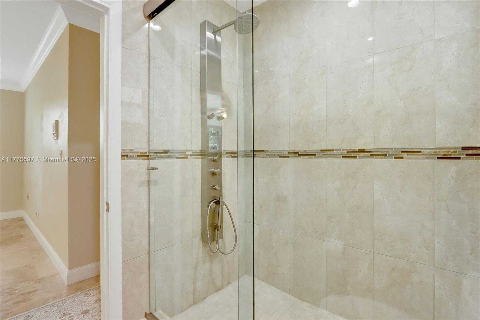 Small Image of 15023 SOUTH WEST 74TH PL, Palmetto Bay Number 30