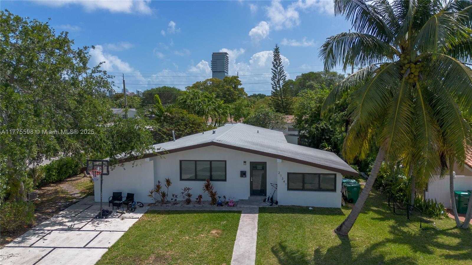 Small Image of 21341 NORTH EAST 25TH CT, Aventura Number 12