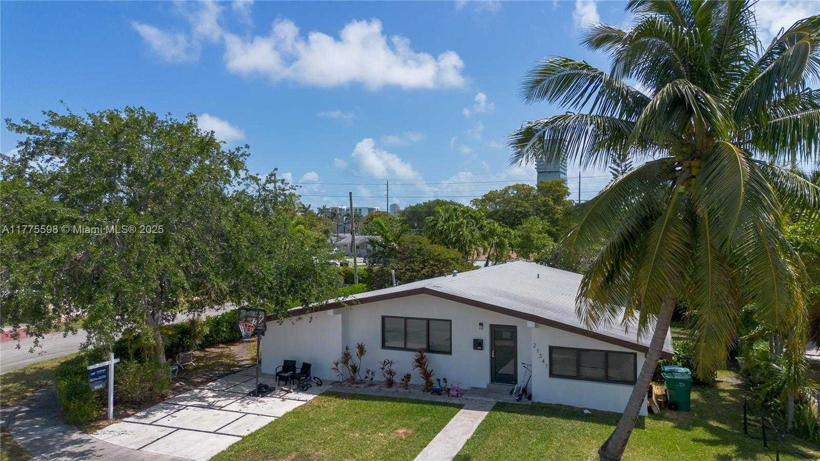 Small Image of 21341 NORTH EAST 25TH CT, Aventura Number 6