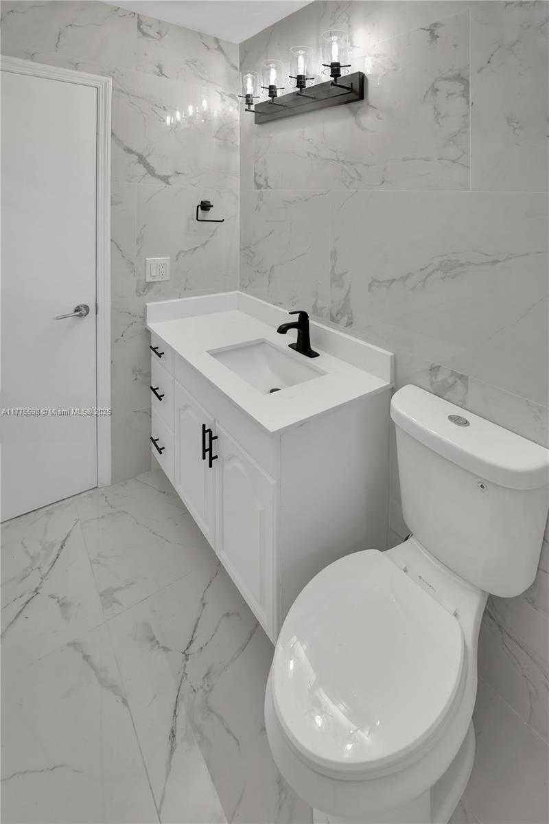 Small Image of 21341 NORTH EAST 25TH CT, Aventura Number 9