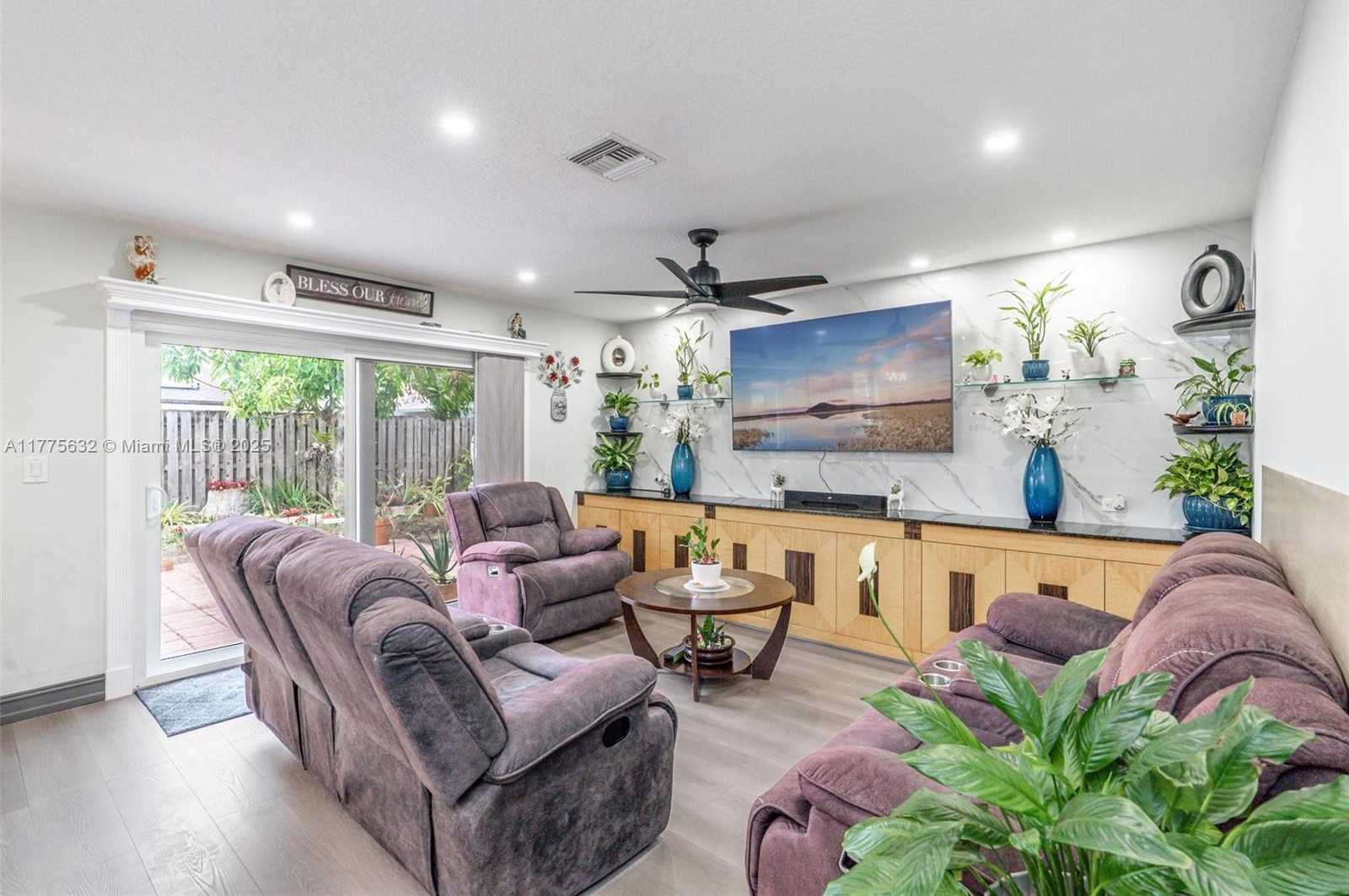 Small Image of 9771 NORTH WEST 23RD ST, Coral Springs Number 25