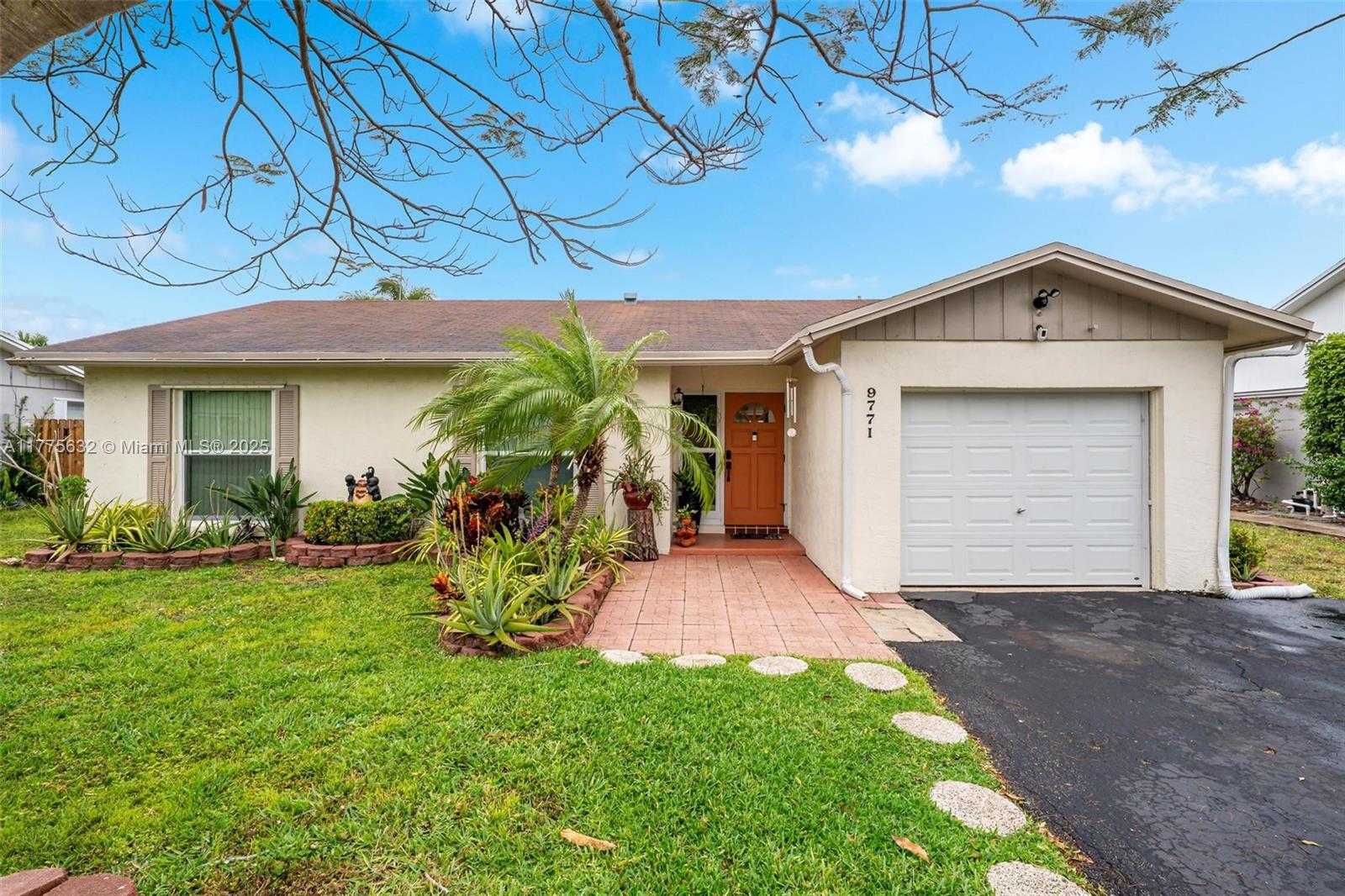 Small Image of 9771 NORTH WEST 23RD ST, Coral Springs Number 3