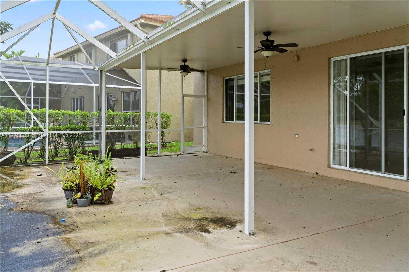 Small Image of 4475 BANYAN TRAILS DR, Coconut Creek Number 26