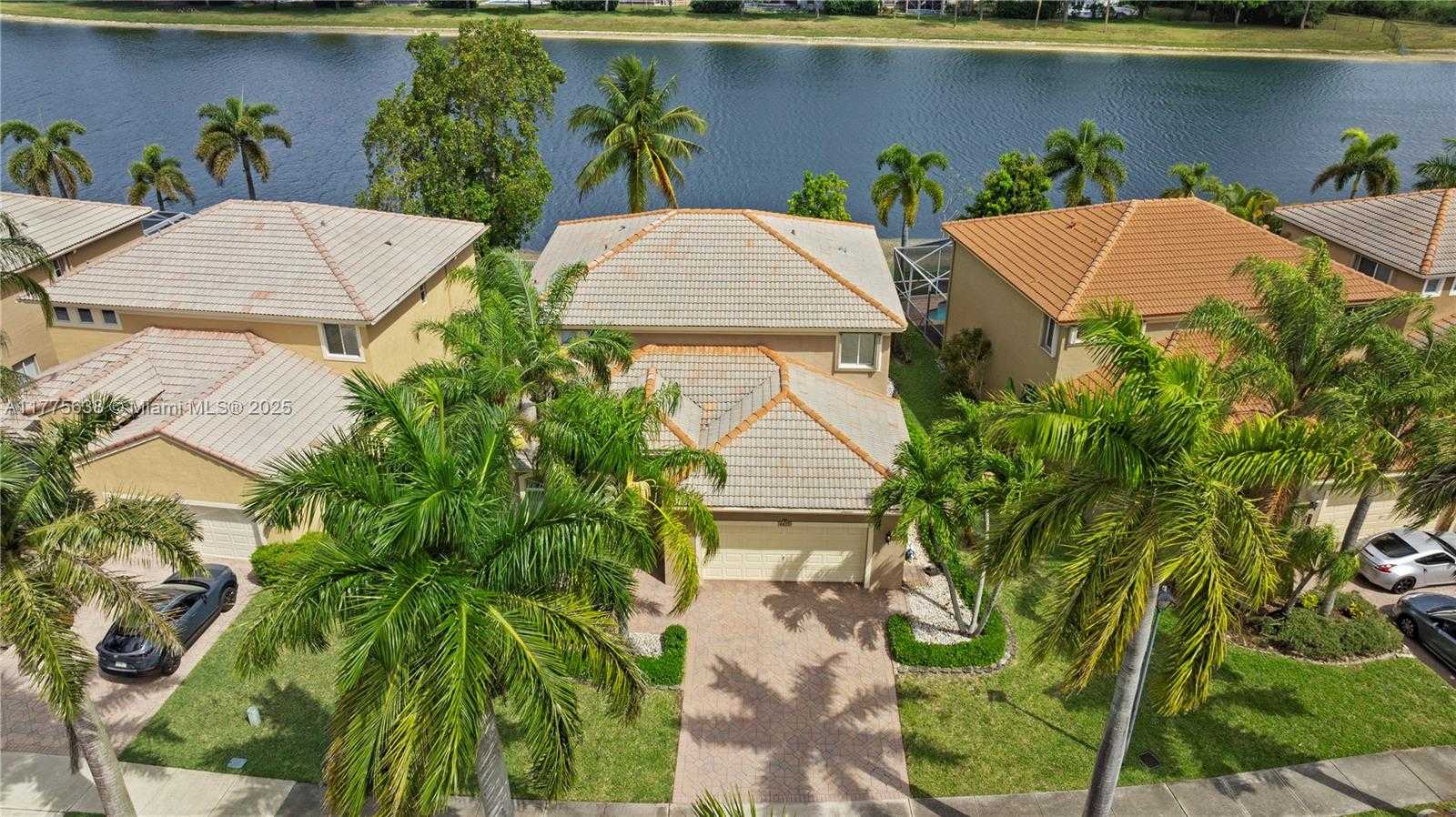 Small Image of 4475 BANYAN TRAILS DR, Coconut Creek Number 4