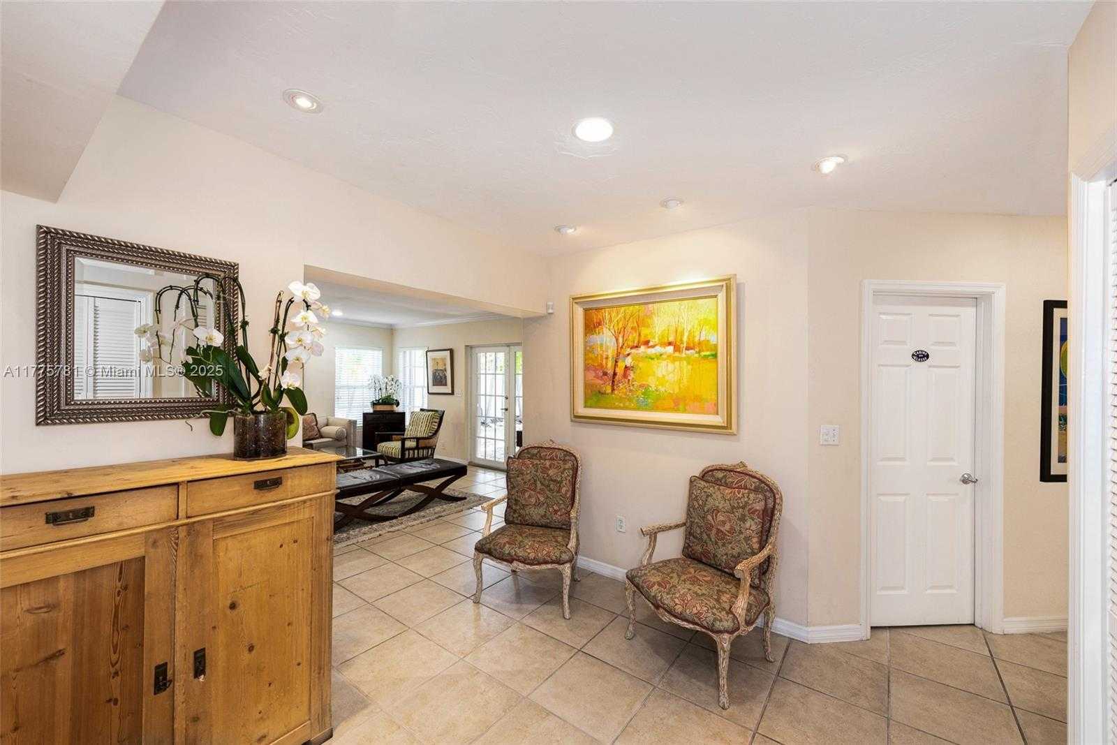 Small Image of 250 GREENWOOD DRIVE, Key Biscayne Number 11