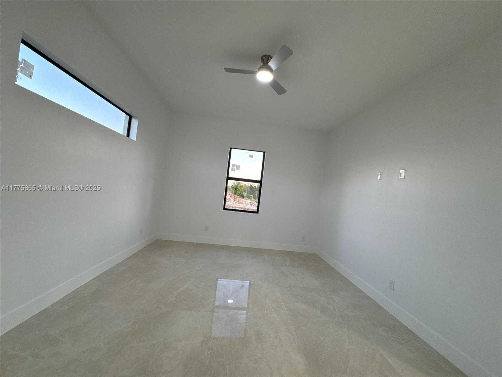 Small Image of 2610 20TH WEST, Other City - In The State Of Florida Number 27