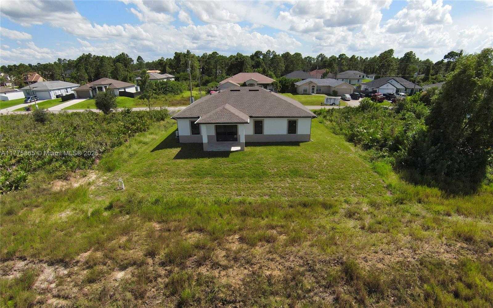 Small Image of 2610 20TH WEST, Other City - In The State Of Florida Number 5