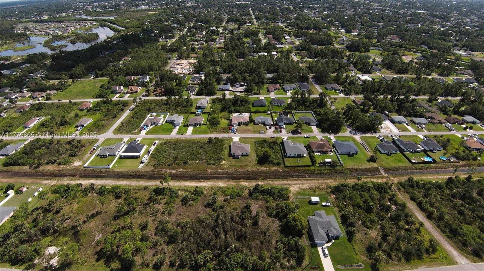 Small Image of 2610 20TH WEST, Other City - In The State Of Florida Number 6