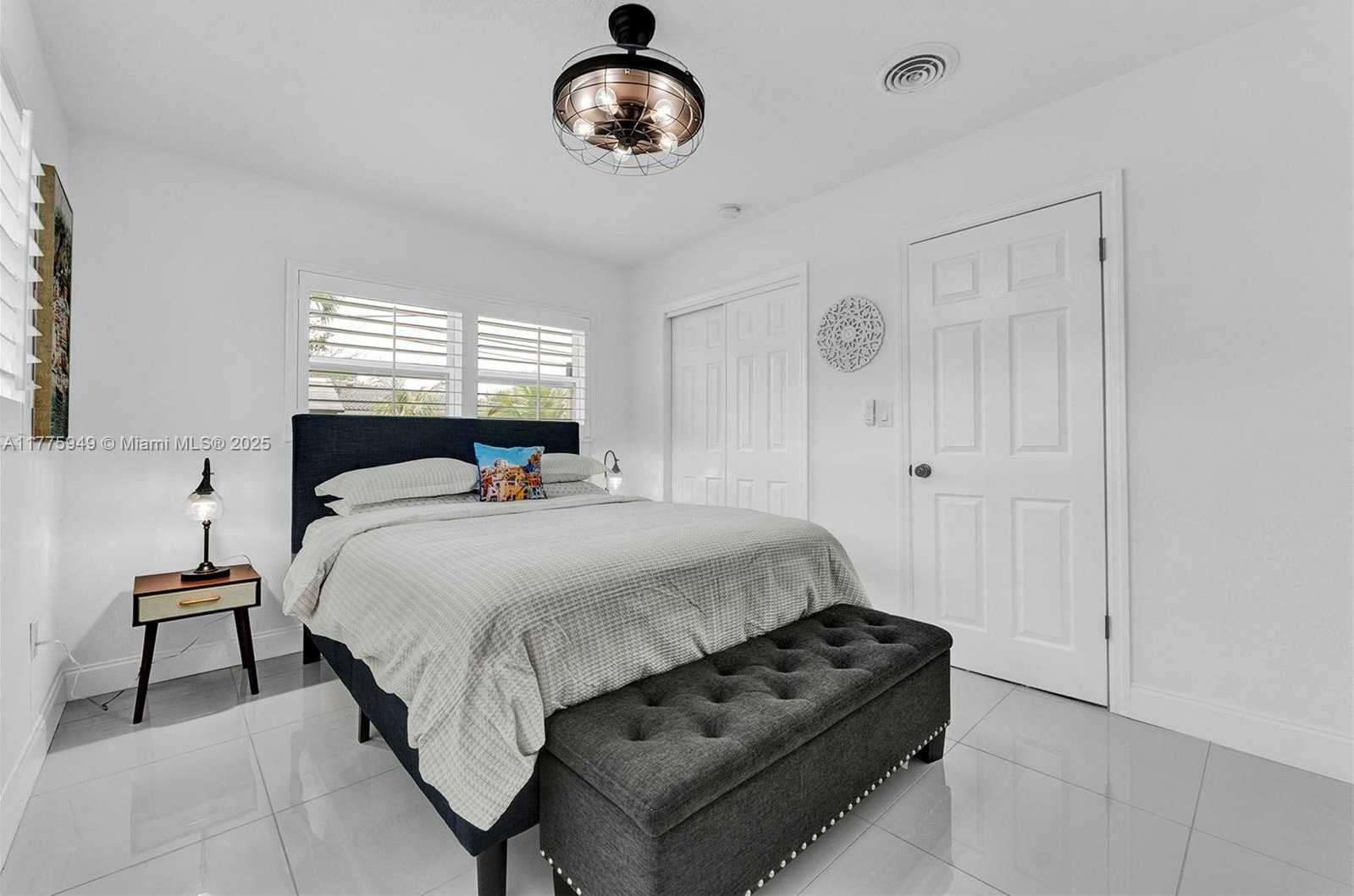 Small Image of 4421 NORTH EAST 16TH AVE, Oakland Park Number 12