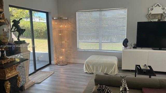 Small Image of 9380 SOUTH WEST 179TH TER, Palmetto Bay Number 9