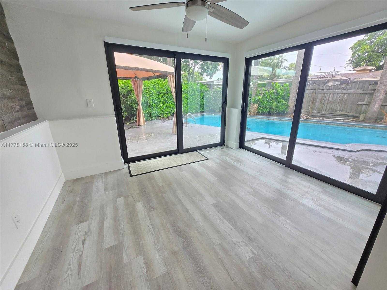 Small Image of 5101 SOUTH WEST 6TH CT, Margate Number 10