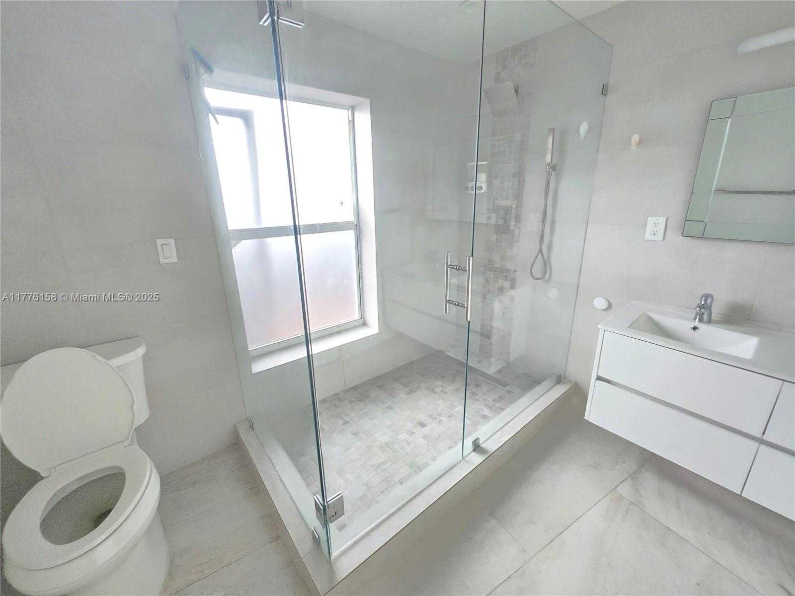 Small Image of 5101 SOUTH WEST 6TH CT, Margate Number 14