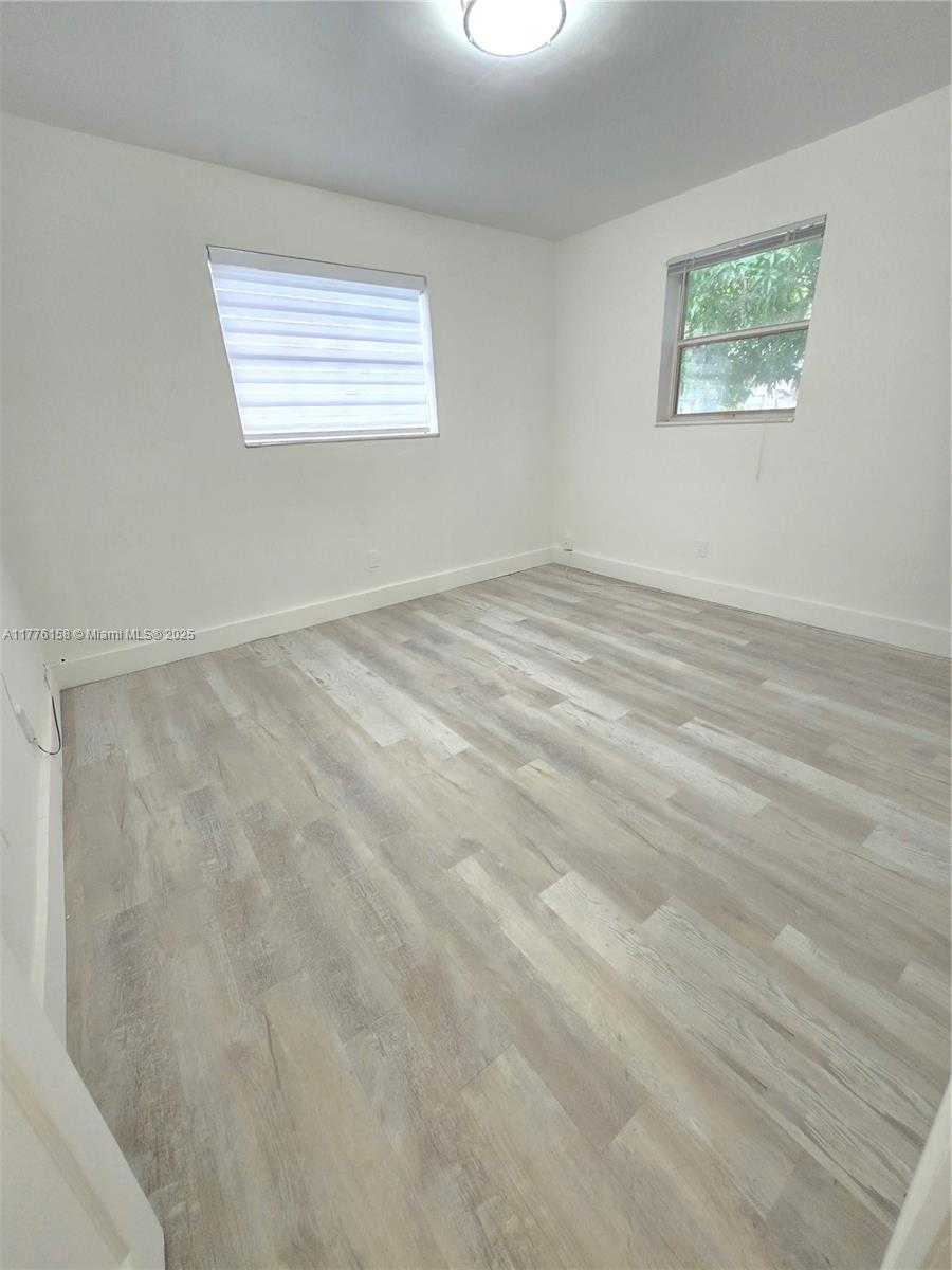 Small Image of 5101 SOUTH WEST 6TH CT, Margate Number 21