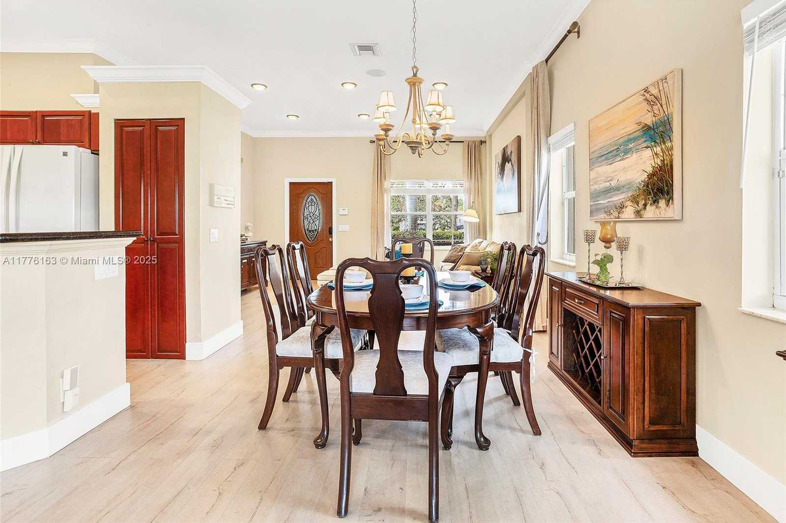 Small Image of 845 VISTA MEADOWS DR, Weston Number 13