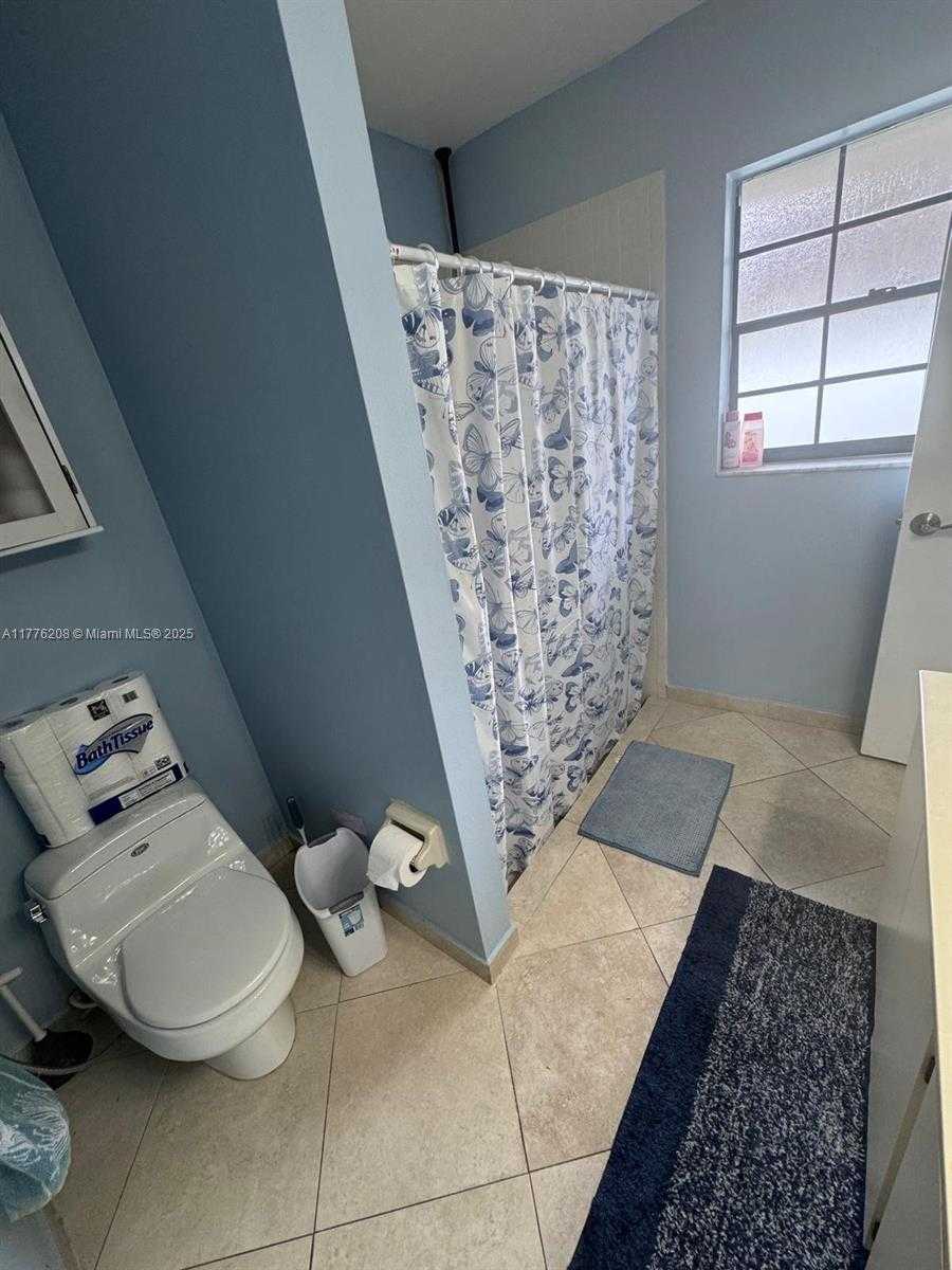 Small Image of 2370 NORTH WEST 122ND DR, Coral Springs Number 18