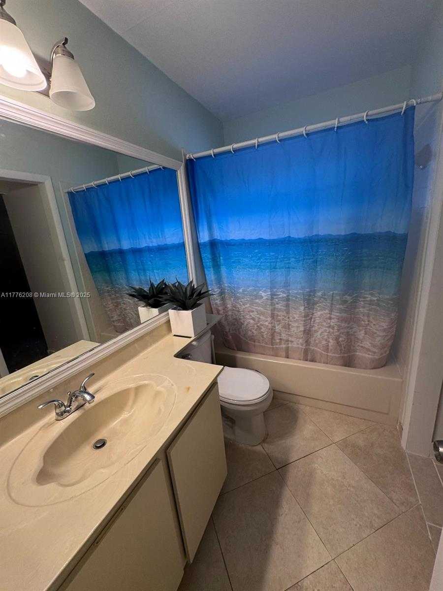 Small Image of 2370 NORTH WEST 122ND DR, Coral Springs Number 26