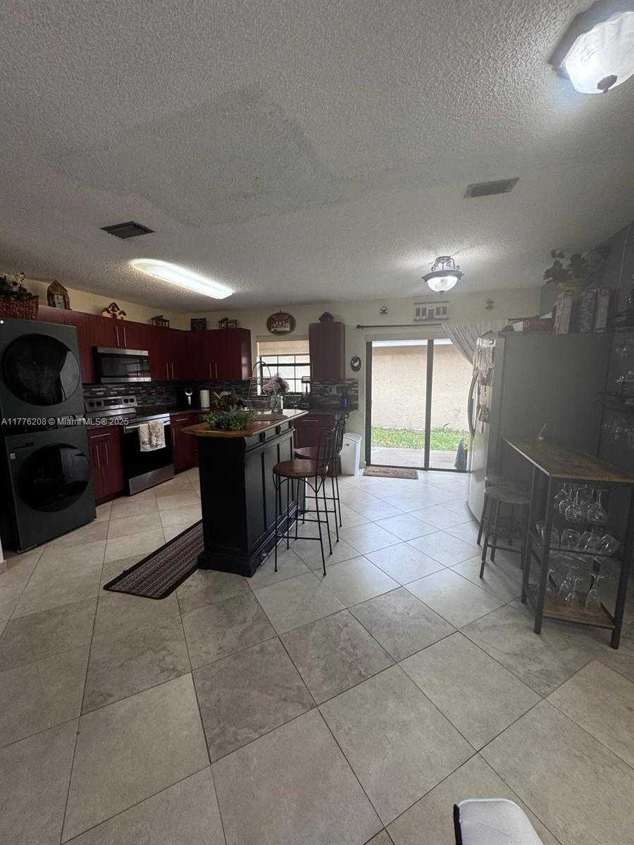 Small Image of 2370 NORTH WEST 122ND DR, Coral Springs Number 7