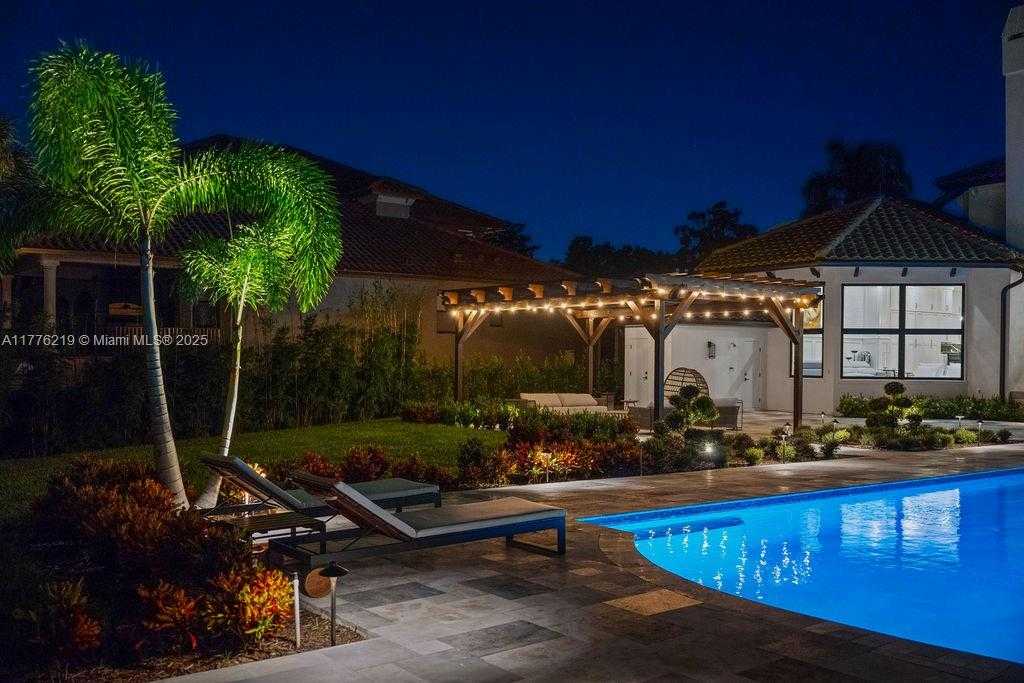 Small Image of 570 MANOR RD, MAITLAND, Winter Park Number 91