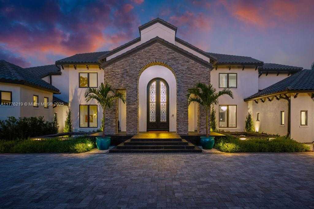 Small Image of 570 MANOR RD, MAITLAND, Winter Park Number 96