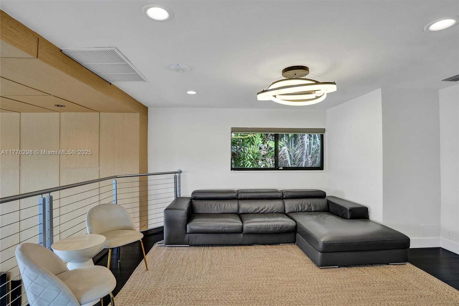 Small Image of 2340 AQUA VISTA BLVD, Fort Lauderdale Number 18