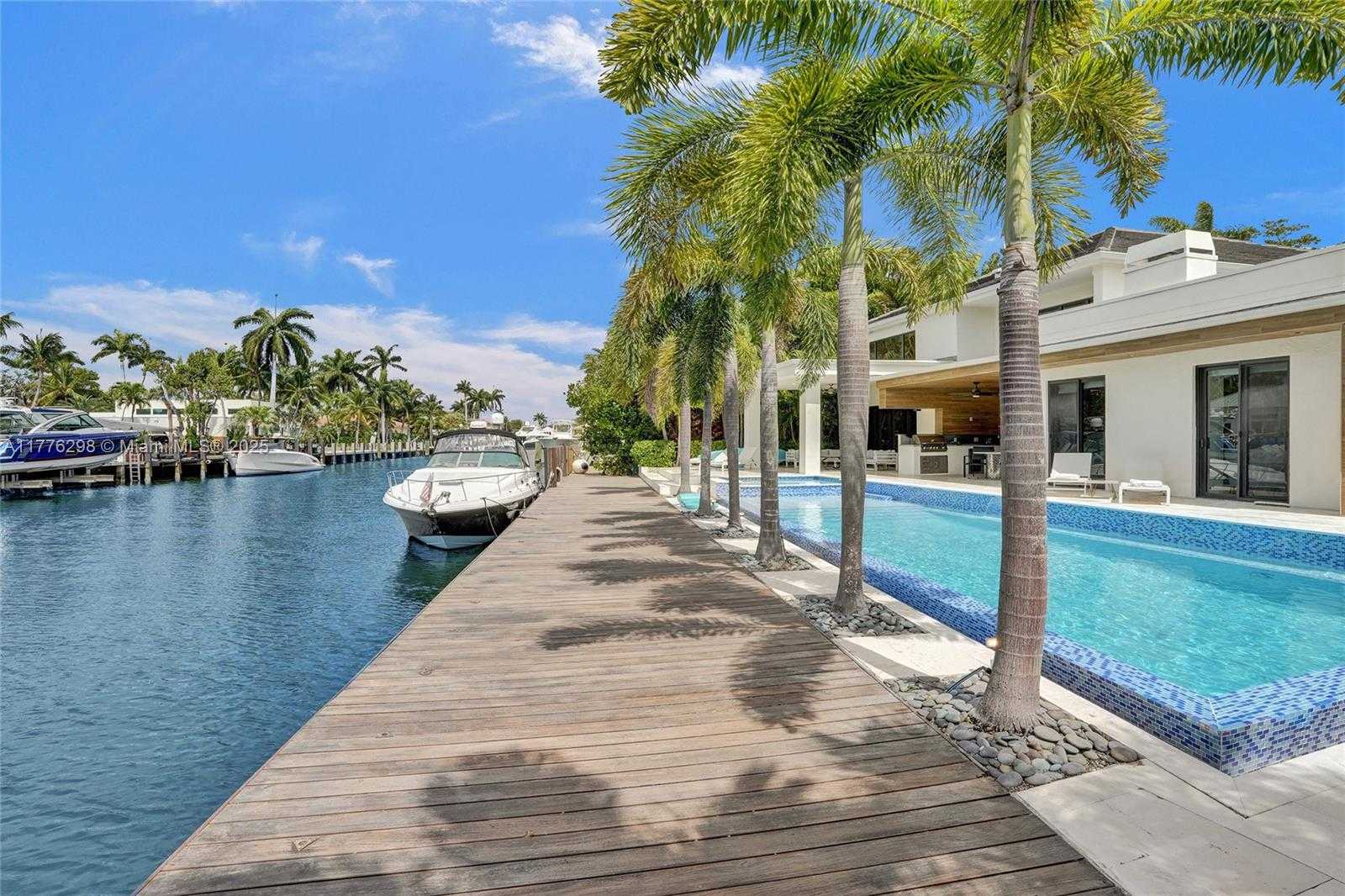 Small Image of 2340 AQUA VISTA BLVD, Fort Lauderdale Number 29