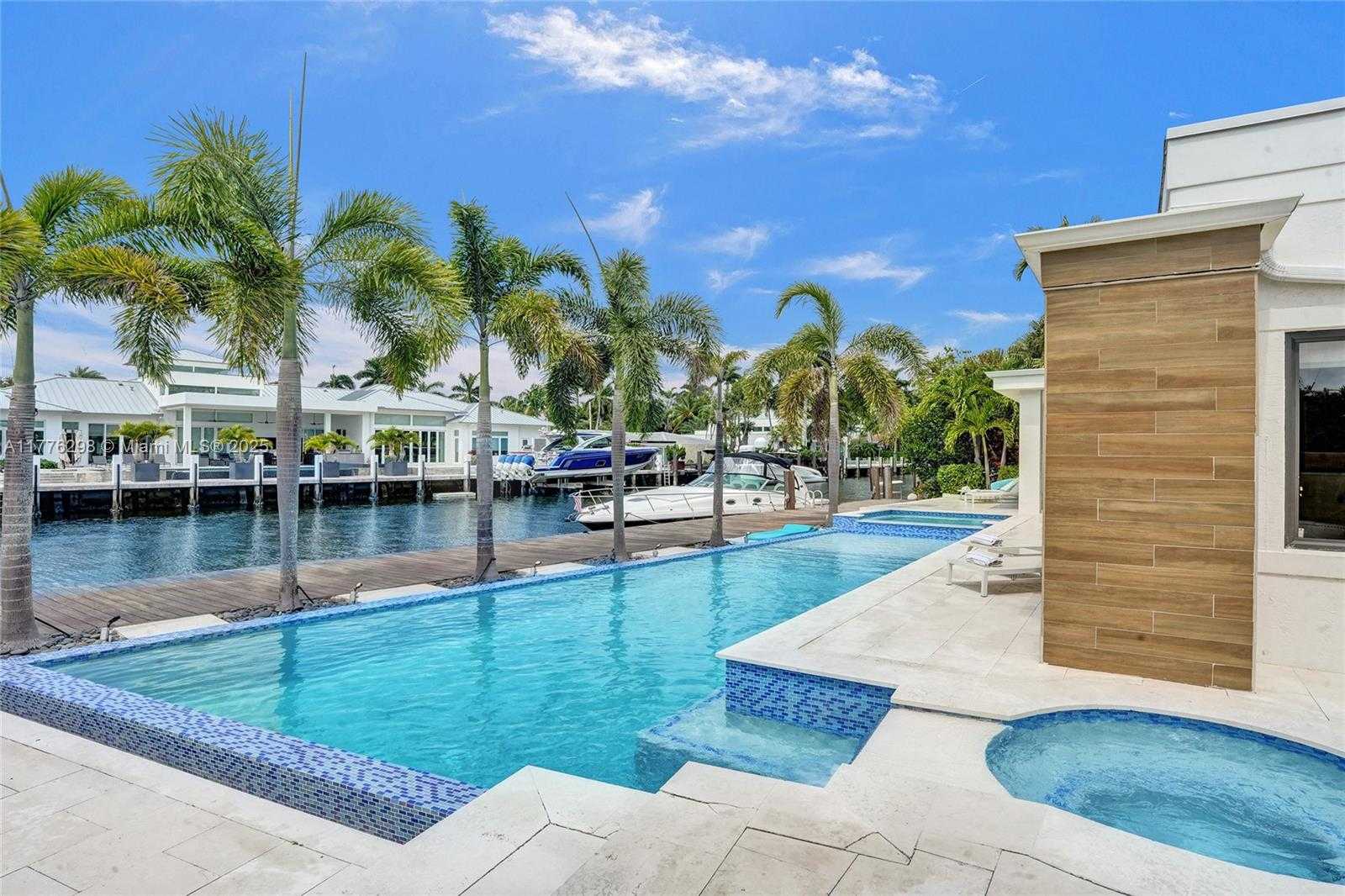 Small Image of 2340 AQUA VISTA BLVD, Fort Lauderdale Number 32