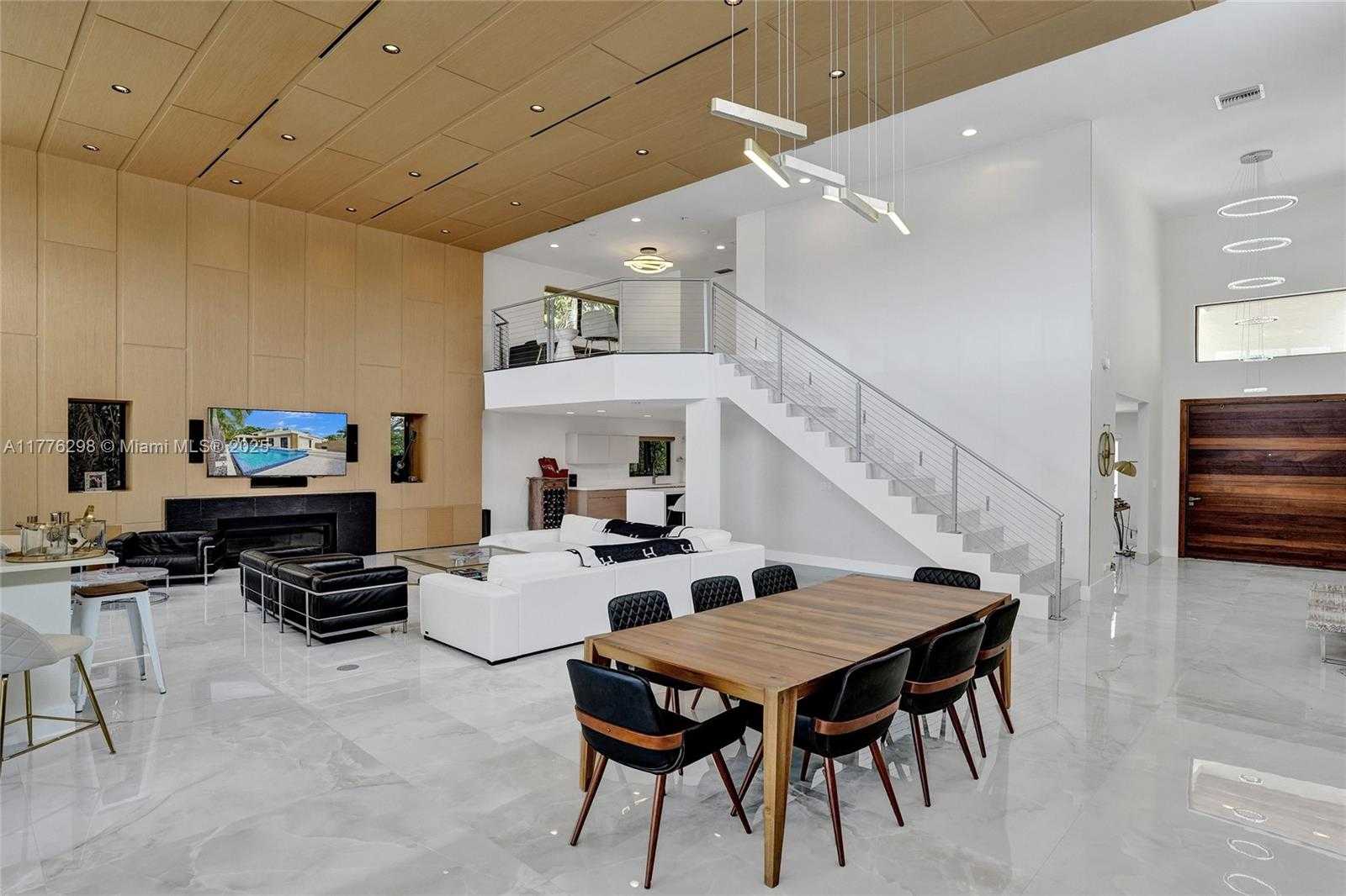 Small Image of 2340 AQUA VISTA BLVD, Fort Lauderdale Number 6