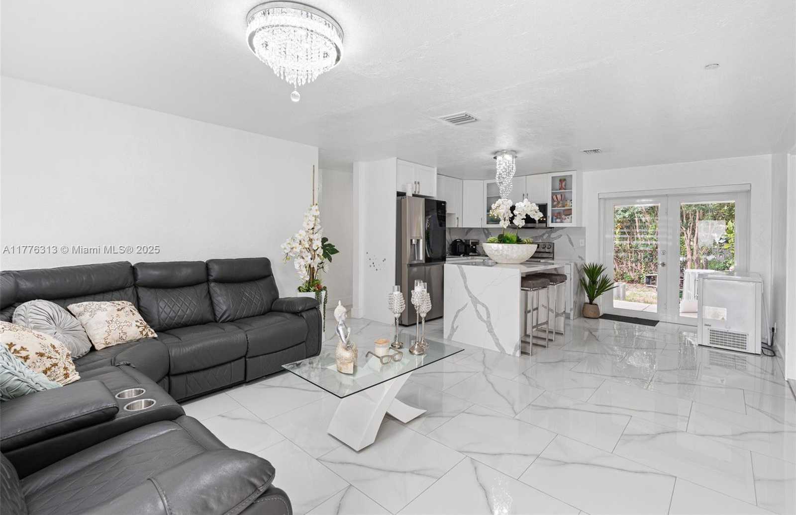 Small Image of 4814 SOUTH WEST 20TH ST, Fort Lauderdale Number 10