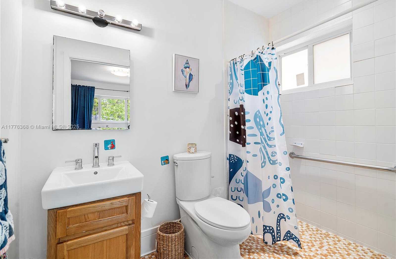 Small Image of 10619 NORTH EAST 10TH PL, Miami Shores Number 30